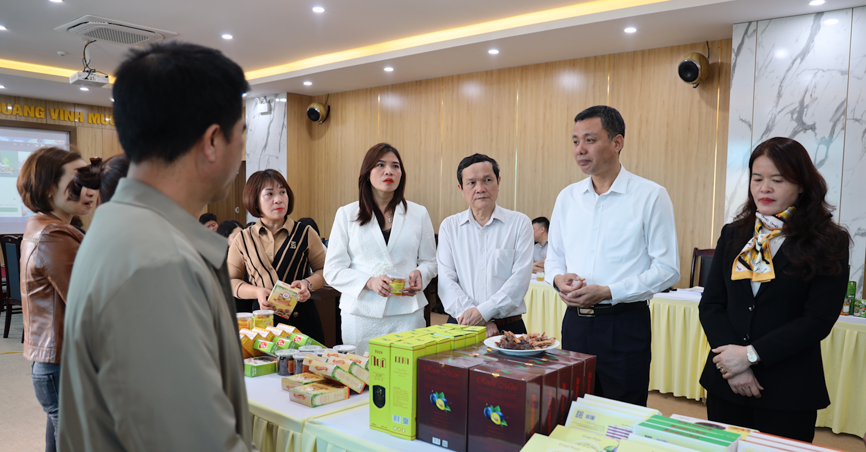 Sản phẩm OCOP Sơn La khẳng định thương hiệu, chất lượng Sản phẩm OCOP Sơn La khẳng định thương hiệu, chất lượng