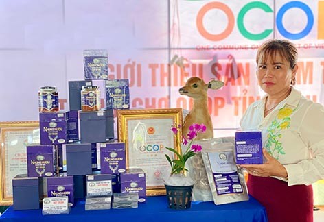 Chị Khánh Hòa, Trang trại hươu sao Huy Thuận, đến từ tỉnh Gia Lai, hy vọng mang sản phẩm đến gần hơn với người tiêu dùng Hậu Giang.