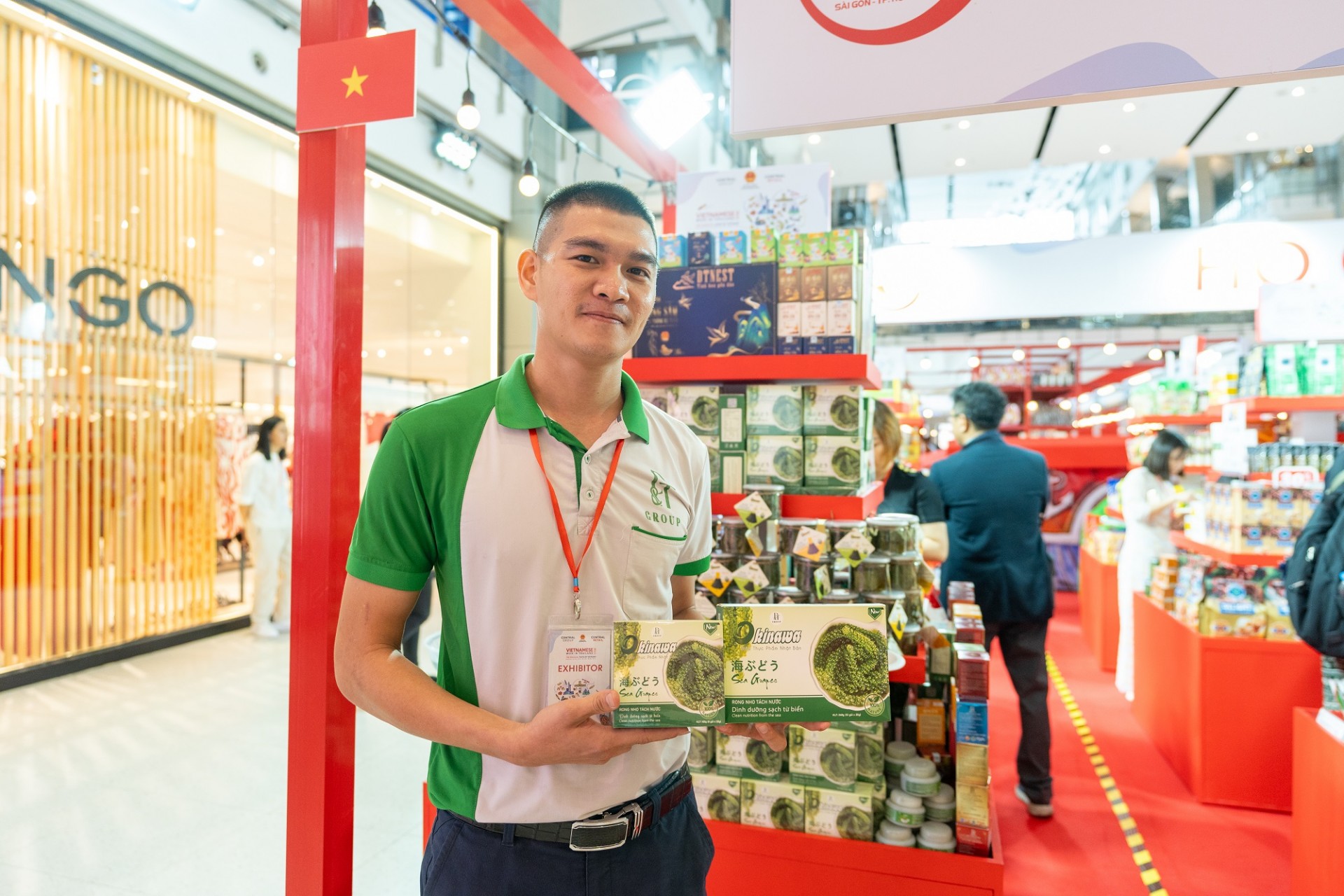 Công ty Cổ phần Rong biển D&T Khánh Hòa là chủ thể OCOP duy nhất của tỉnh Khánh Hòa vinh dự xuất hiện tại sự kiện Công ty Cổ phần Rong biển D&T Khánh Hòa là chủ thể OCOP duy nhất của tỉnh Khánh Hòa vinh dự xuất hiện tại sự kiện