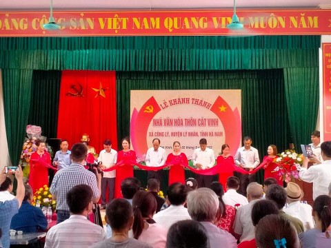 huyen ly nhan ha nam thon cat vinh xa cong ly khanh thanh nha van hoa chao mung ky niem 78 nam ngay quoc khanh 29