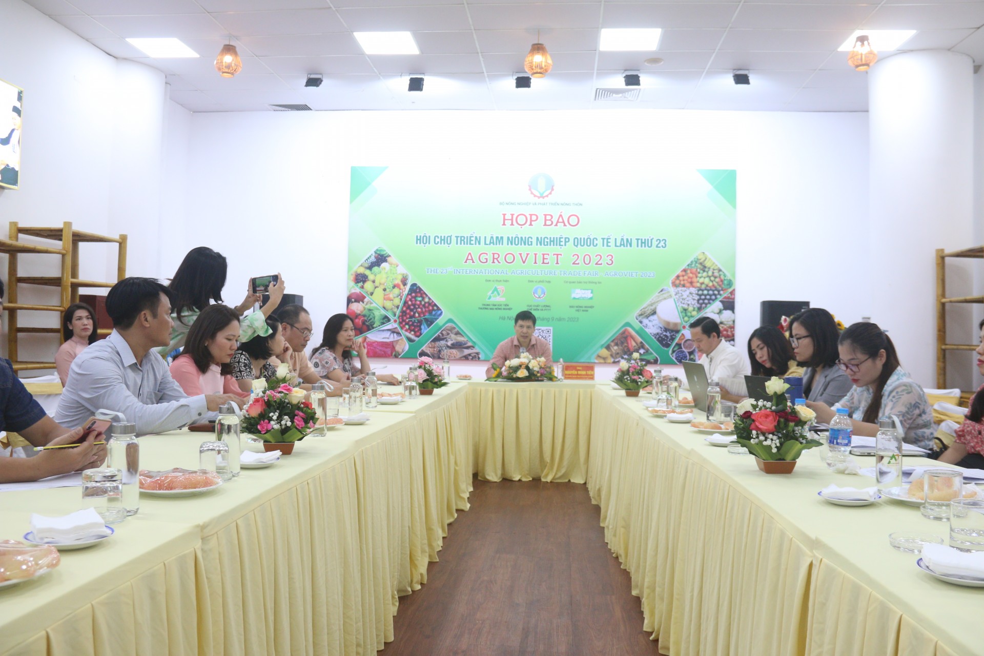 Họp báo Hội chợ Triển lãm Nông nghiệp Quốc tế lần thứ 23 Họp báo Hội chợ Triển lãm Nông nghiệp Quốc tế lần thứ 23