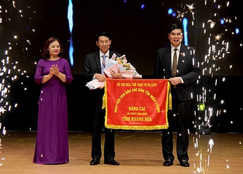 khanh hoa to chuc ngay hoi van hoa cac dan toc mien trung lan thu v