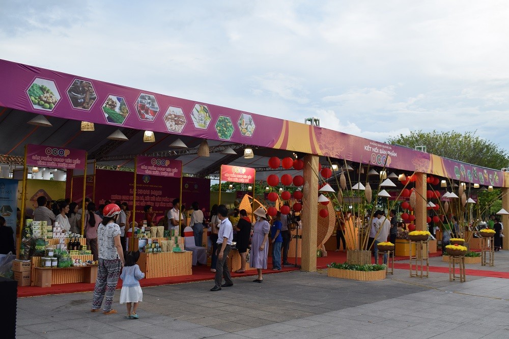 Thừa Thiên Huế: Giới thiệu sản phẩm OCOP gắn với du lịch vùng năm 2023