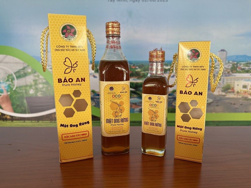 Sản phẩm mật ong hoa nhãn đạt OCOP 3 sao Sản phẩm mật ong hoa nhãn đạt OCOP 3 sao