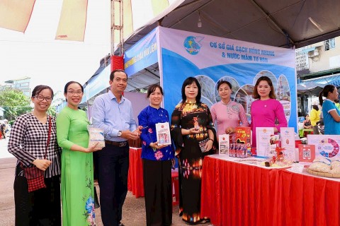 tuan le gioi thieu ket noi am thuc nong san viet nam gan voi he thong co quan ngoai giao tham tan nuoc ngoai o viet nam
