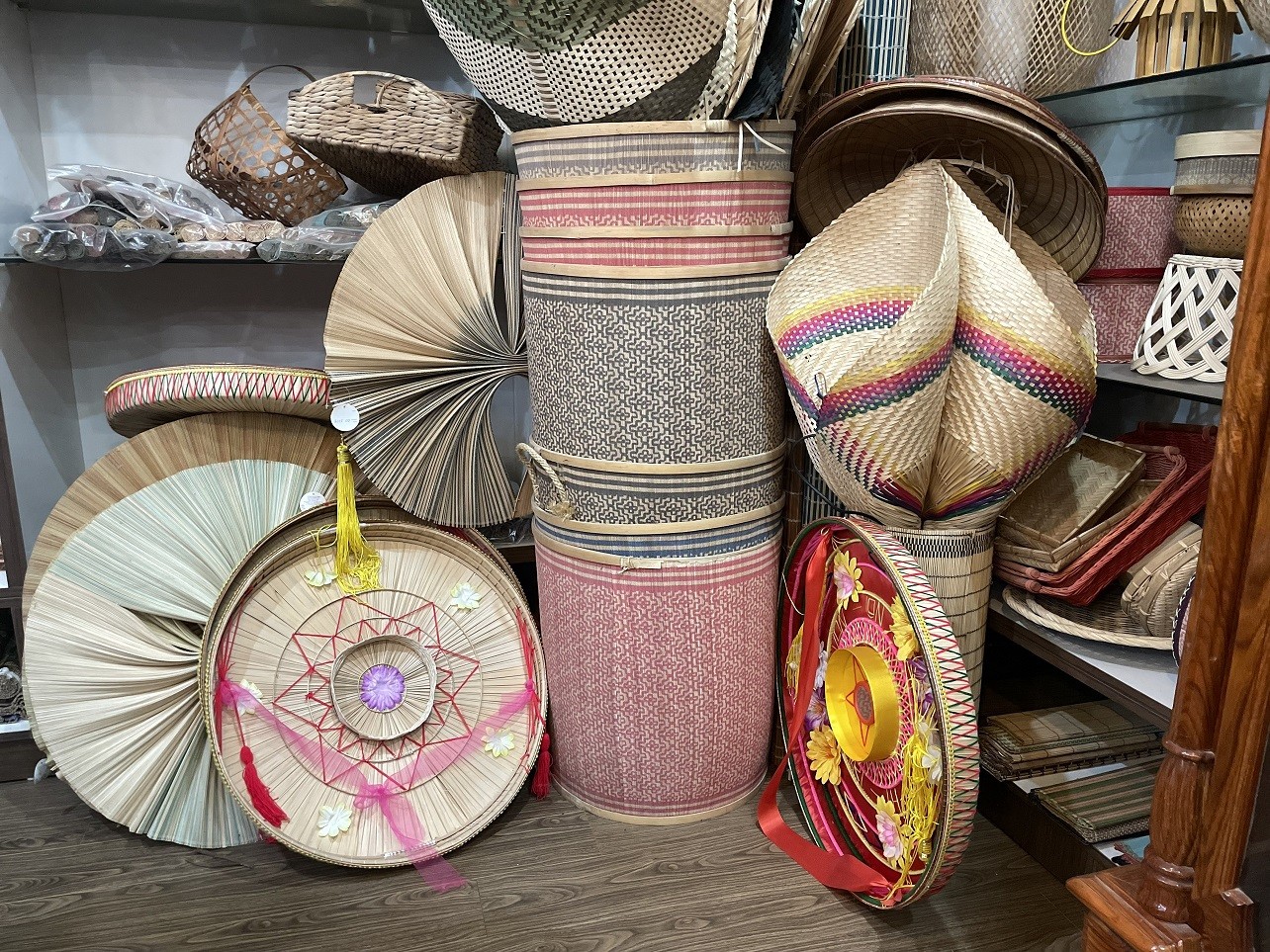 Mây tre giang đan Bình Phú: Sản phẩm làng nghề đạt OCOP 4 sao