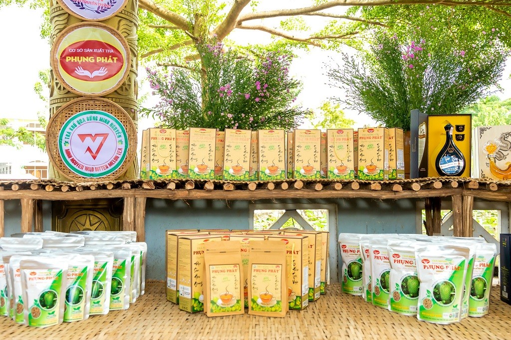 Hậu Giang: Đậm đà hương vị trà mãng cầu Phụng Phát Hậu Giang: Đậm đà hương vị trà mãng cầu Phụng Phát