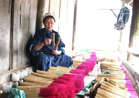 huyen quang hoa cao bang phat trien lang nghe gan voi xay dung nong thon moi