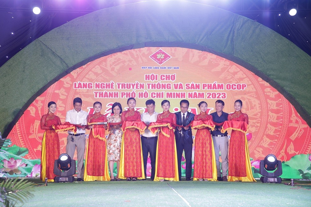 TPHCM: HỘI CHỢ “LÀNG NGHỀ TRUYỀN THỐNG VÀ SẢN PHẨM OCOP THÀNH PHỐ HỒ CHÍ MINH NĂM 2023”