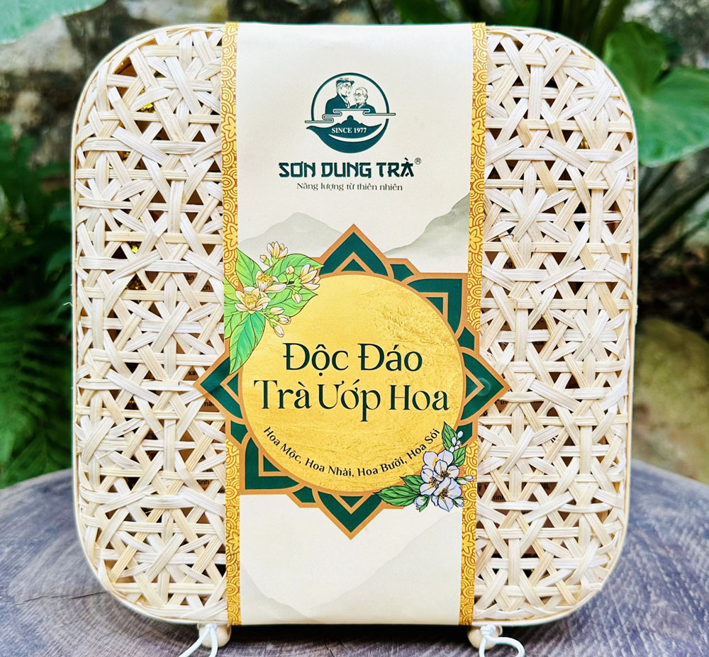 Sản phẩm Độc đáo trà ướp hoa của HTX trà Sơn Dung (TP. Thái Nguyên) là 1 trong 9 sản phẩm mới được cấp chứng nhận OCOP 4 sao.