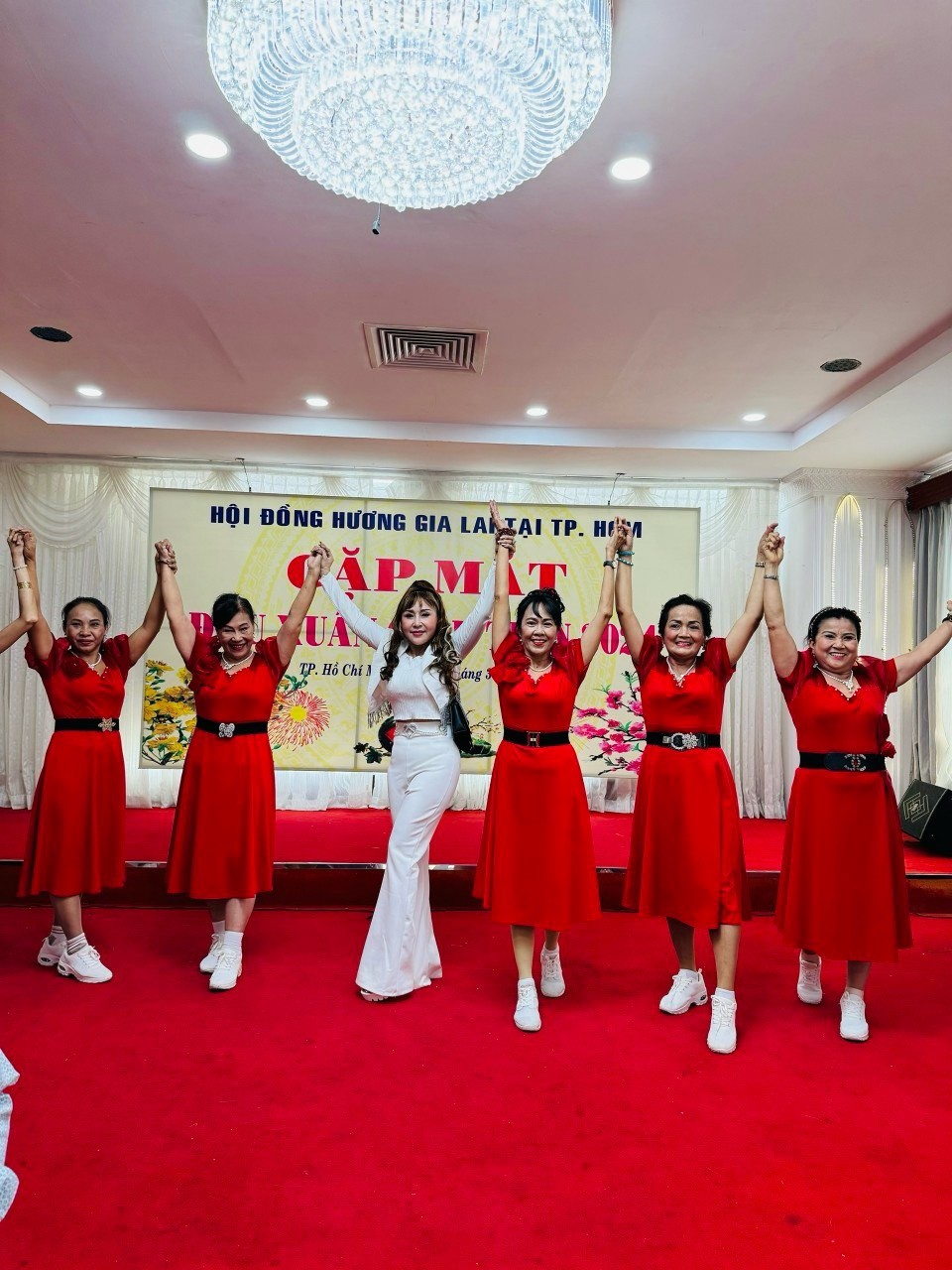 Tiết mục văn nghệ chào mừng buổi họp mặt Hội đồng hương Gia Lai tại TP. HCM