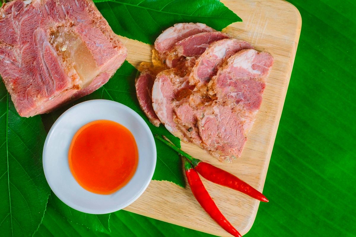 Giò bê Minh Hiền - Sản phẩm OCOP 4 sao Giò bê Minh Hiền - Sản phẩm OCOP 4 sao