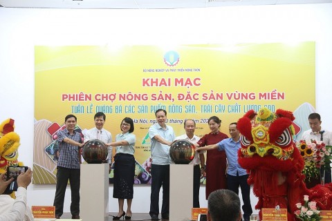 khai mac tuan le quang ba cac san pham nong san trai cay chat luong cao