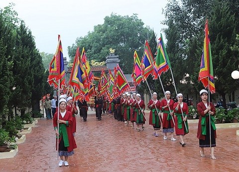 thanh hoa bao ton va phat huy gia tri van hoa trong xay dung nong thon moi