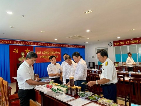 ben tre cham diem binh chon san pham cong nghiep nong thon tieu bieu