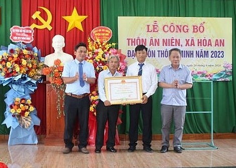 phu yen huyen phu hoa co thon dau tien dat thon thong minh