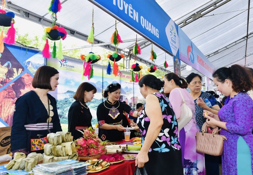 Hội chợ OCOP quảng bá nông sản, văn hóa ẩm thực 6 tỉnh Việt Bắc