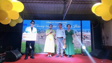 dak lak cong ty thanh hang to chuc dem hoi trang ram va quyen gop hon 160 trieu dong ho tro dong bao mien bac