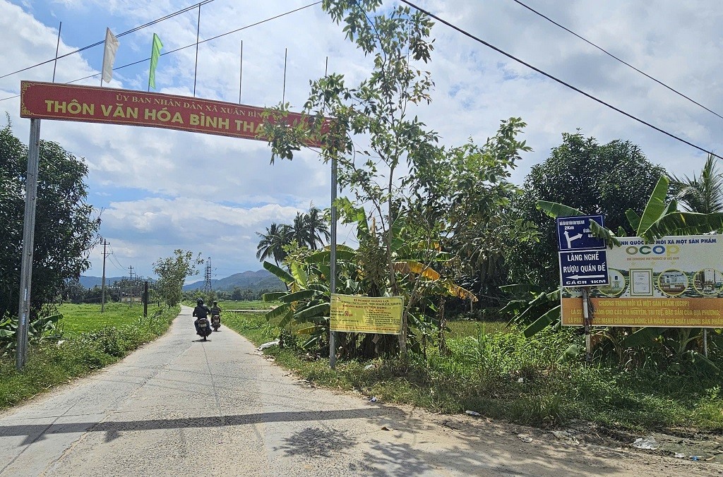 Nồng nàn hương vị rượu Quán Đế Phú Yên Nồng nàn hương vị rượu Quán Đế Phú Yên