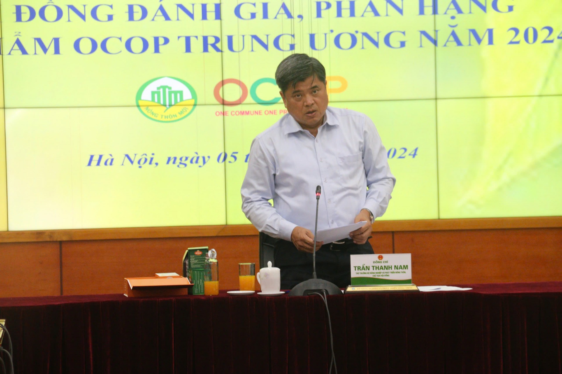 Thứ trưởng Bộ Nông nghiệp và Phát triển nông thôn Trần Thanh Nam chủ Thứ trưởng Bộ Nông nghiệp và Phát triển nông thôn Trần Thanh Nam chủ