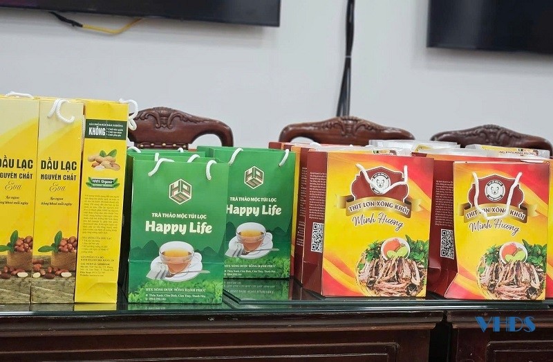 Các sản phẩm được công nhận tại đợt 1- 2024 của huyện Cẩm Thuỷ. Các sản phẩm được công nhận tại đợt 1- 2024 của huyện Cẩm Thuỷ.