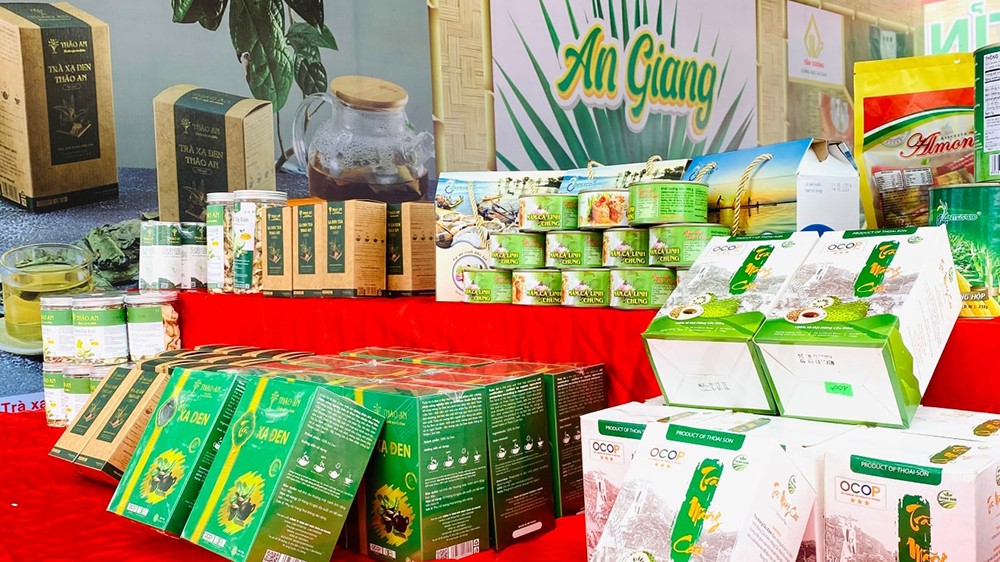 Sản phẩm OCOP “Sinh ra từ làng” ở An Giang Sản phẩm OCOP “Sinh ra từ làng” ở An Giang