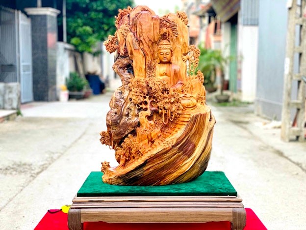 Tượng Phật - một sản phẩm OCOP đặc sắc của làng nghề gỗ Vân Hà