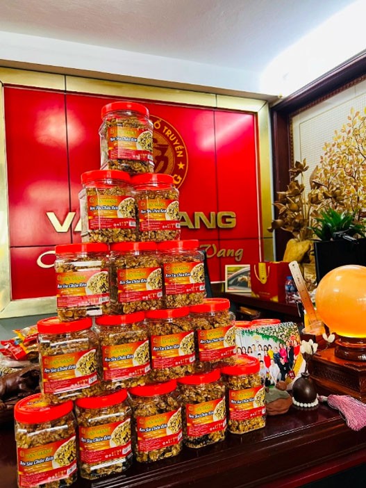 Hành trình hơn 30 năm gìn giữ hương vị truyền thống bánh kẹo Vân Giang