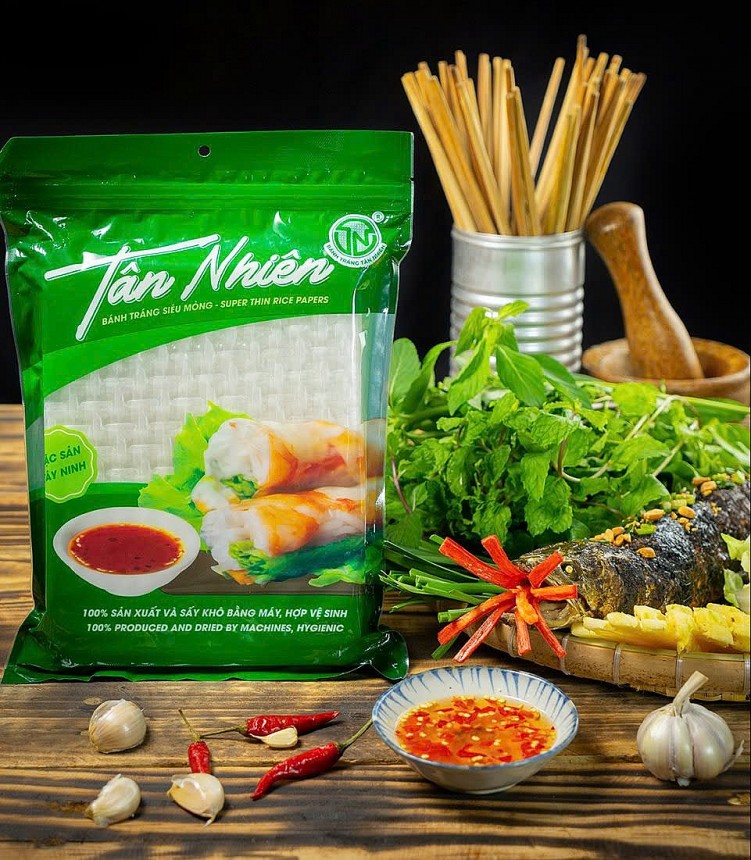 Sản phẩm bánh tráng siêu mỏng không cần nhúng nước sở hữu tính tiện lợi và giá trị độc đáo, giúp Tân Nhiên đáp ứng nhu cầu của người tiêu dùng tại những thị trường khó tính như Châu Âu