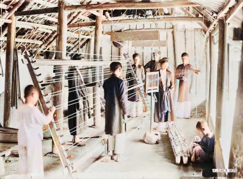 Bát Tràng Ceramics and Vạn Phúc Silk Villages – Members of the Global Network of Creative Craft Cities.