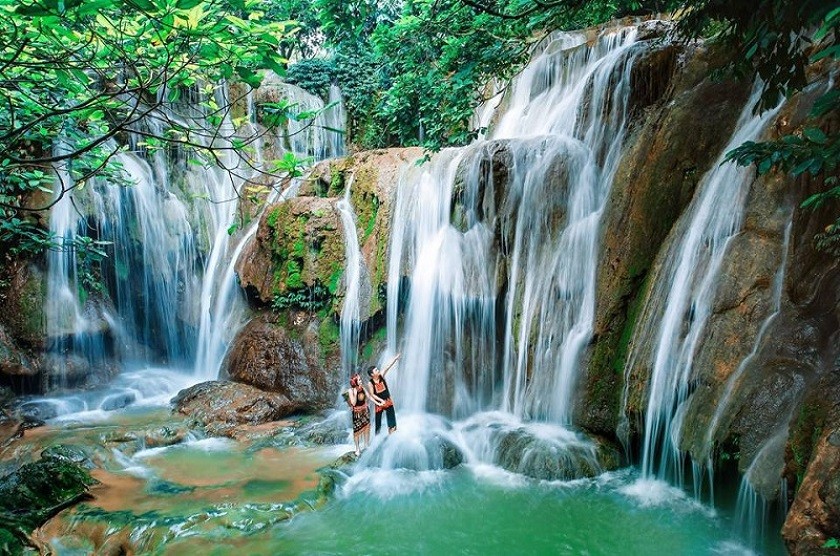 Dai Yem Waterfall 4 - star OCOP tourism product Dai Yem Waterfall 4 - star OCOP tourism product