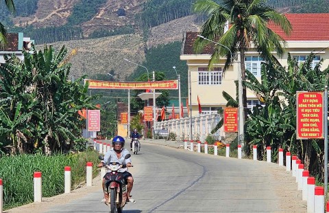 binh dinh an hao tay vuot kho ve dich nong thon moi