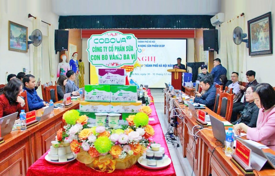 Các sản phẩm chế biến từ sữa của Công ty cổ phần Sữa Con Bò Vàng Ba Vì (huyện Ba Vì) được đánh giá, phân hạng và công nhận OCOP 4 sao, phấn đấu nâng cấp lên 5 sao trong năm 2025.