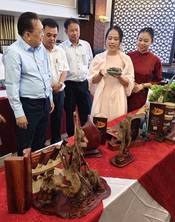 Trầm hương Khánh Hòa được nhiều khách hàng lựa chọn