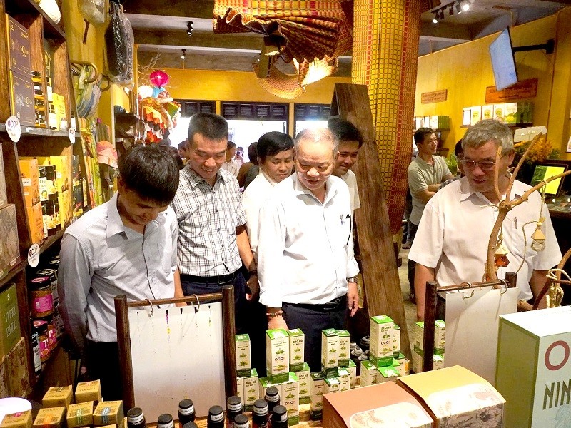 Trung tâm OCOP TP.Hội An bày bán các sản phẩm OCOP trong và ngoài TP.Hội An. 