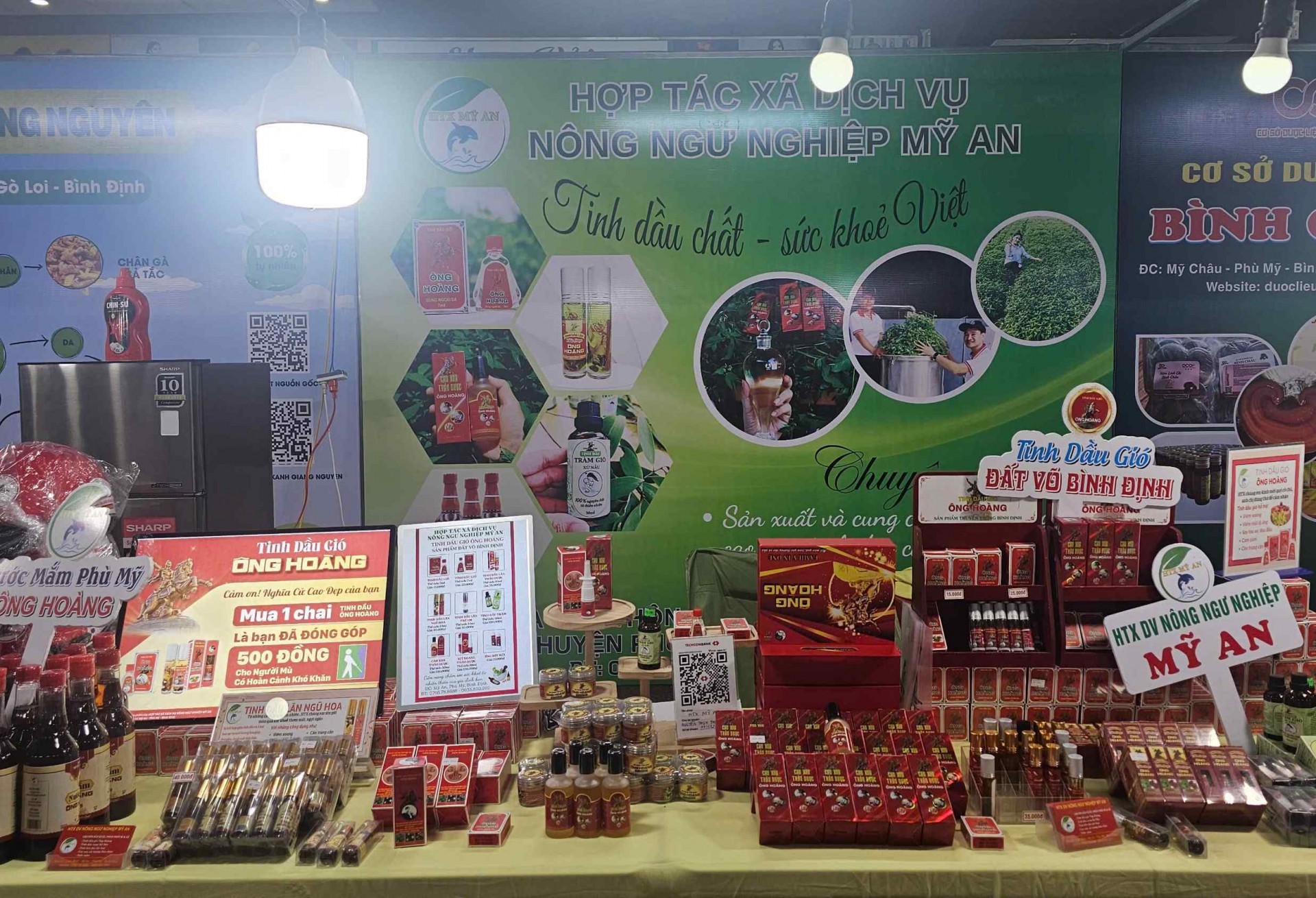 Trưng bày, giới thiệu, kết nối tiêu thụ sản phẩm OCOP tại Trung tâm thương mại Quy Nhơn