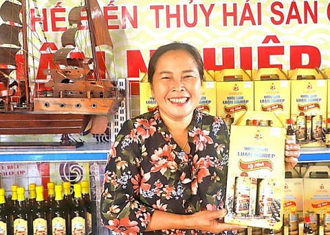 Hà Tĩnh: Các cơ sở sản xuất nước mắm OCOP mang lại sự thay đổi tích cực