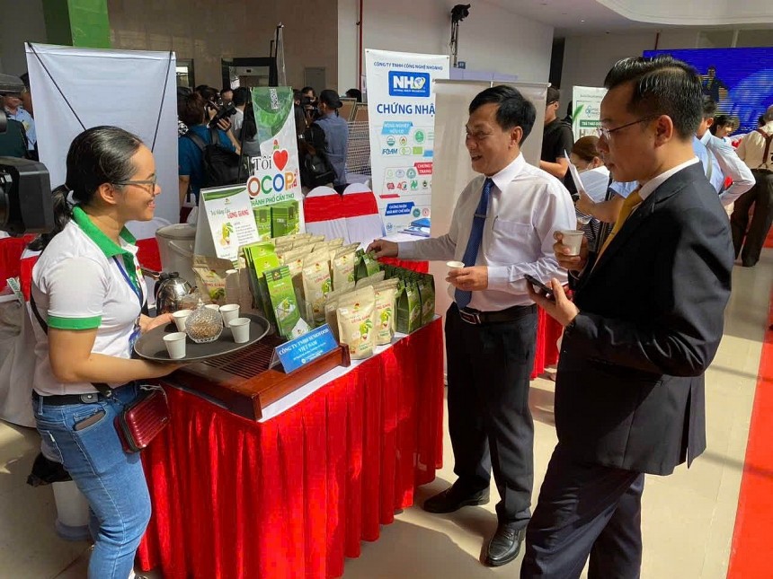 Chủ thể OCOP Cần Thơ với khát vọng đưa trà mãng cầu xiêm vươn ra quốc tế