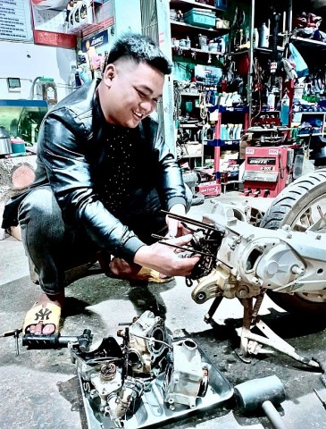 som hoc nghe tu than lap nghiep