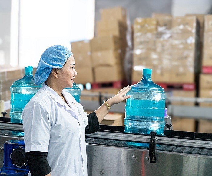 Tham quan nhà máy sản xuất nước điện phân ion kiềm của chủ thể OCOP TP. HCM