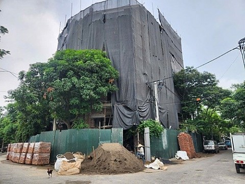 ha noi hang loat biet thu nha cao tang xay trai phep tren dat cum cong nghiep lang nghe