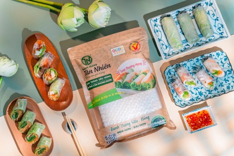 Độc đáo bánh tráng không nhúng nước của Tân Nhiên