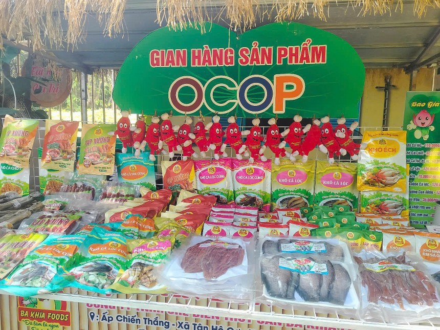 Công ty Ba Khía Foods đang có 9 sản phẩm đạt công nhận OCOP tại địa phương