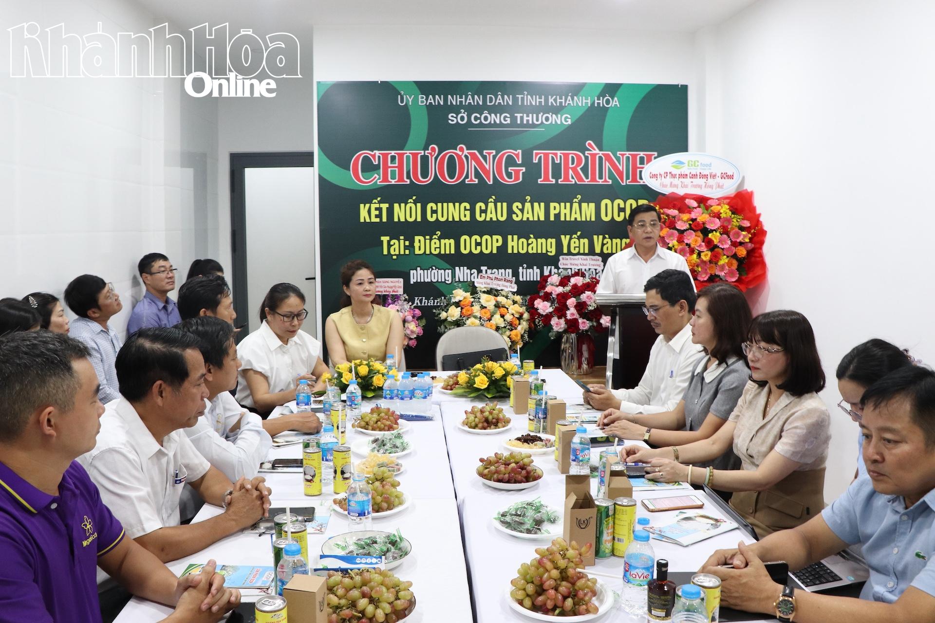 Các đại biểu, doanh nghiệp tham gia chương trình.