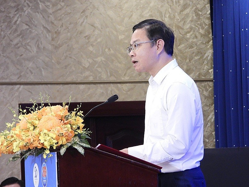 Thứ trưởng Bộ Ngoại giao Ngô Lê Văn nhấn mạnh ý nghĩa của đối thoại trong việc nhìn lại quá trình xây dựng, phát triển ngành ngoại giao Thứ trưởng Bộ Ngoại giao Ngô Lê Văn nhấn mạnh ý nghĩa của đối thoại trong việc nhìn lại quá trình xây dựng, phát triển ngành ngoại giao