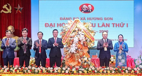 xa huong son khat vong tro thanh trung tam du lich dich vu trong diem cua thu do