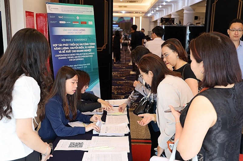 Trước bối cảnh tăng các tranh chấp pháp lý ở lĩnh vực năng lượng, chuyên gia đưa ra một số khuyến nghị quan trọng, doanh nghiệp nên cân nhắc để quản trị rủi ro, tận dụng hiệu quả cơ hội Trước bối cảnh tăng các tranh chấp pháp lý ở lĩnh vực năng lượng, chuyên gia đưa ra một số khuyến nghị quan trọng, doanh nghiệp nên cân nhắc để quản trị rủi ro, tận dụng hiệu quả cơ hội