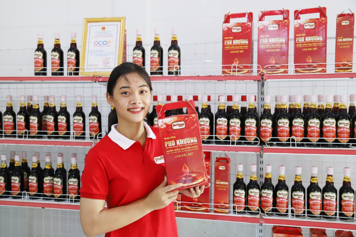 Nước mắm Hà Tĩnh ghi dấu ấn sản phẩm nông thôn tiêu biểu 2025 Nước mắm Hà Tĩnh ghi dấu ấn sản phẩm nông thôn tiêu biểu 2025