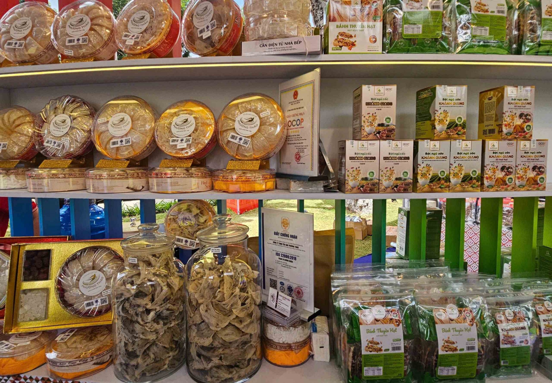 Triển lãm sản phẩm OCOP tạo điểm nhấn chào mừng Đại hội Đảng bộ tỉnh Gia Lai lần thứ I