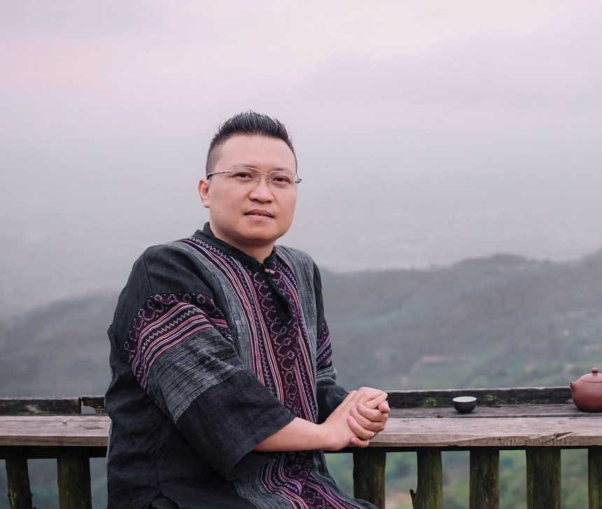 Ông Đặng Thái Sơn, Giám đốc Điều hành Không gian cho biết, mô hình du lịch giúp đồng bào H’Mông chuyển mình từ “nhóm được bảo tồn” thành “chủ thể phát triển” du lịch Ông Đặng Thái Sơn, Giám đốc Điều hành Không gian cho biết, mô hình du lịch giúp đồng bào H’Mông chuyển mình từ “nhóm được bảo tồn” thành “chủ thể phát triển” du lịch